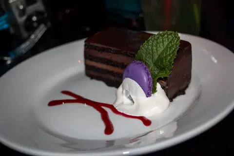 Helmi's Patisserie photo 2